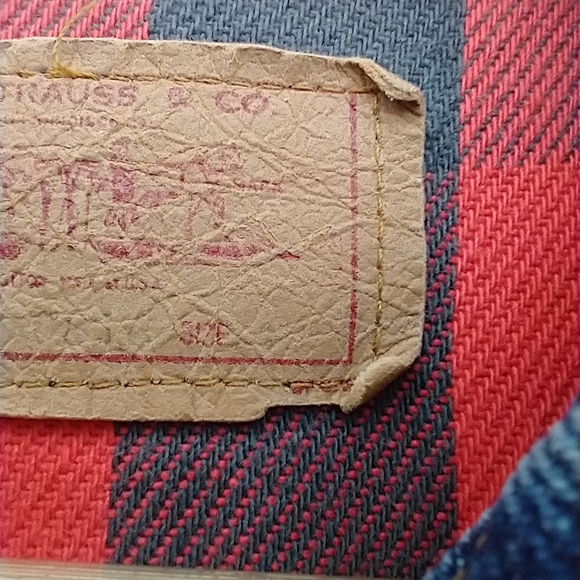 Vintage 80s Blanket Lined Levi's Denim Trucker Jacket - Picture 3 of 11